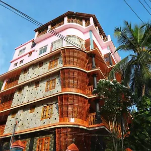 Sun Tara Kovalam
